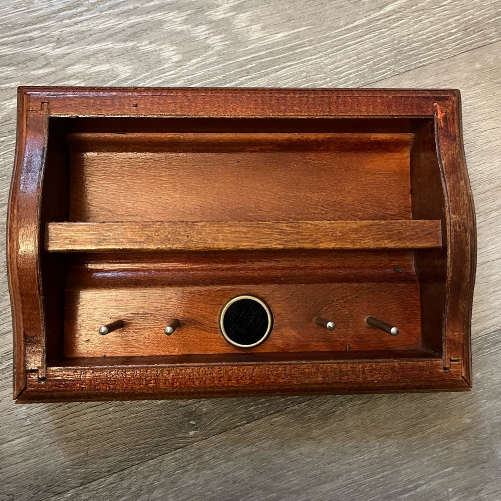 Vintage Cross Stitch Sewing Pincushion Thread Wood Handle Tray Caddy Basket Box